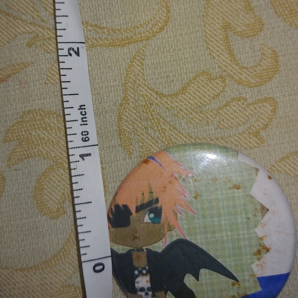 Experimental button - Picture 2 of 3